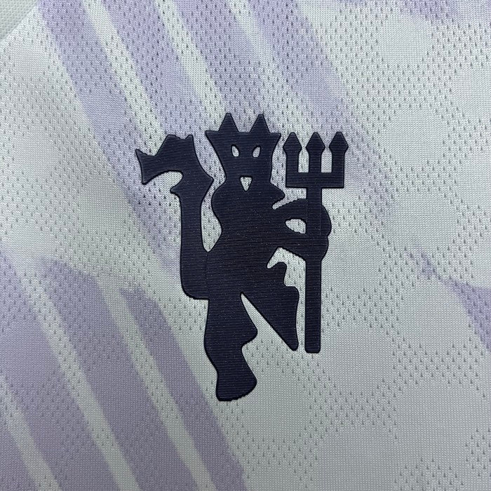 Manchester United 25/26 Away kit