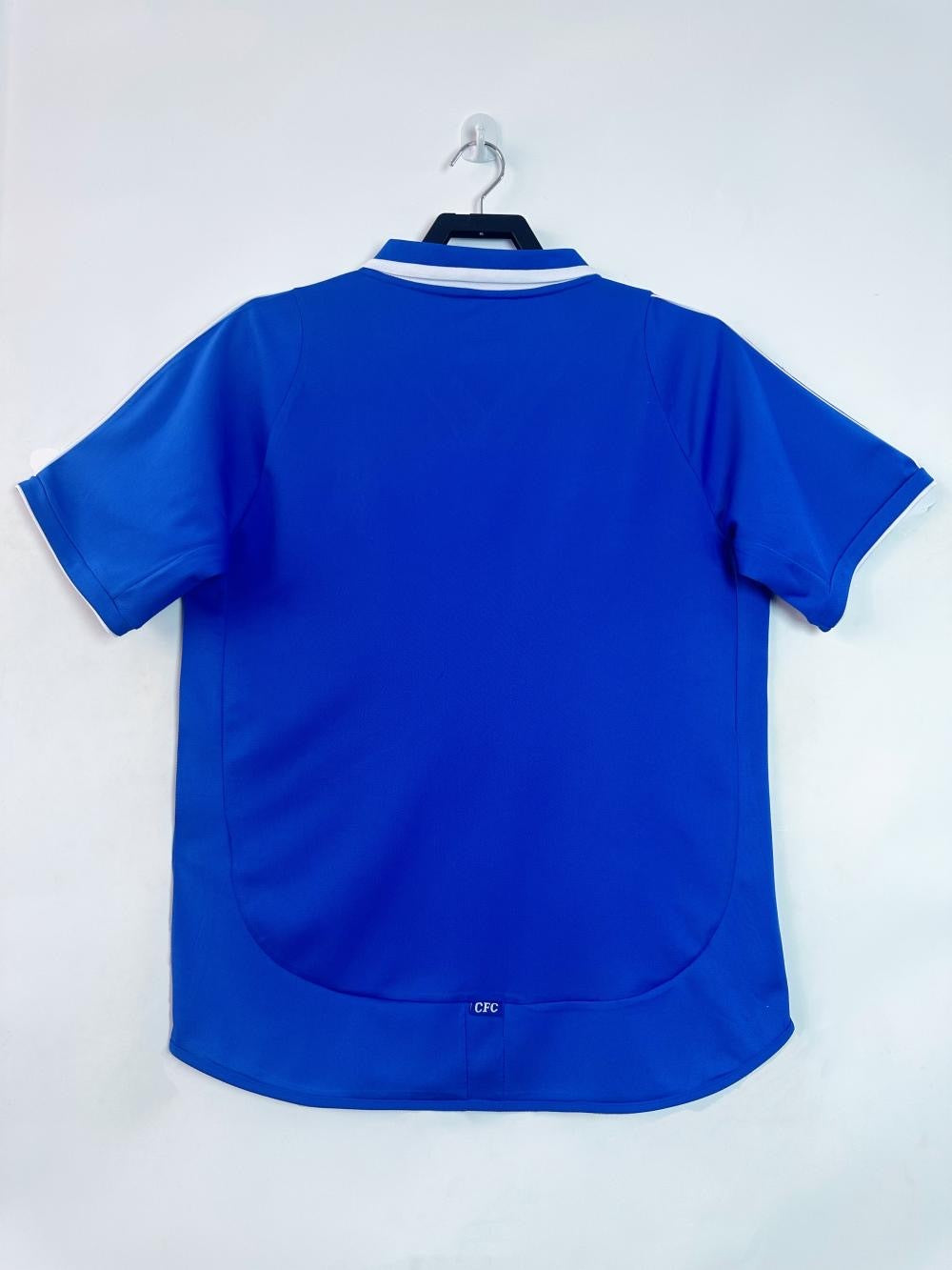 Chelsea 01/02 Home Retro Kit