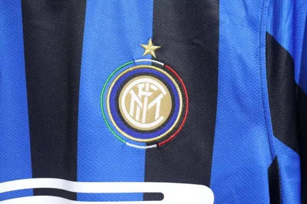 Inter Milan 2009/10 Retro Kit