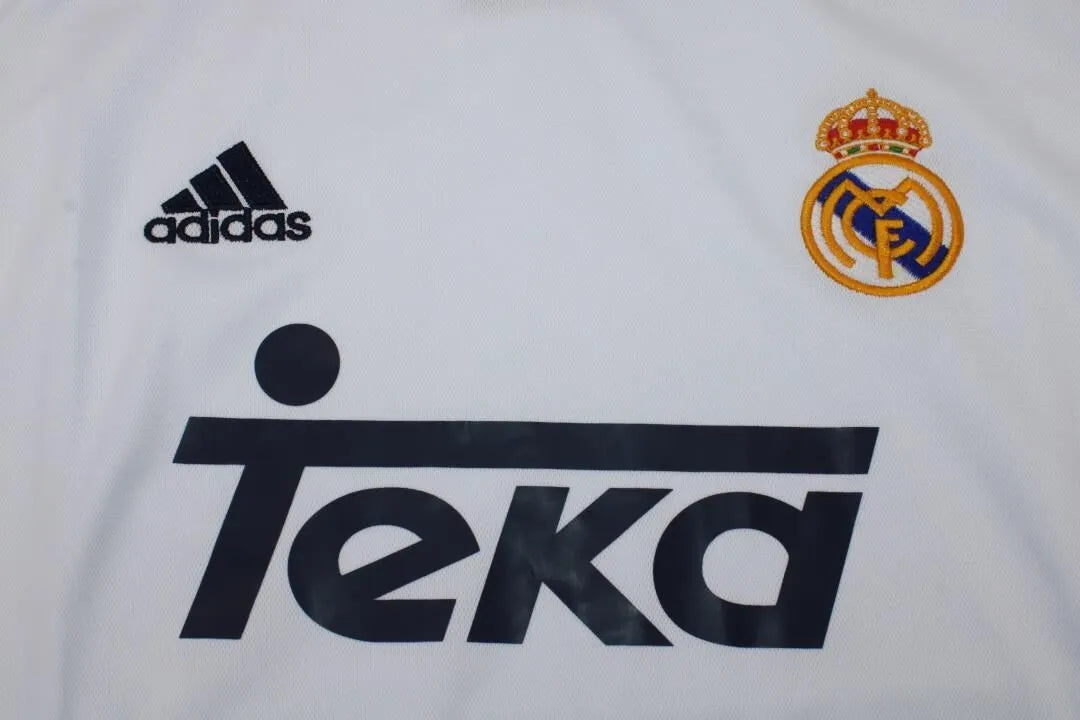 Real Madrid 2000/01 Retro Kit