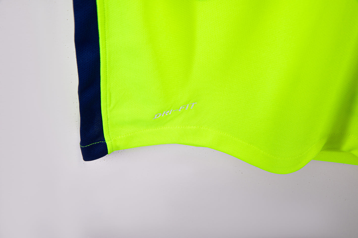 Barcelona 14/15 Third Kit Retro