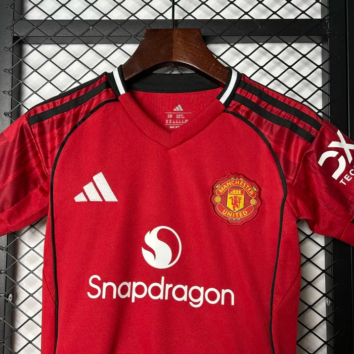 Manchester United 25/26 Home Kids Suit