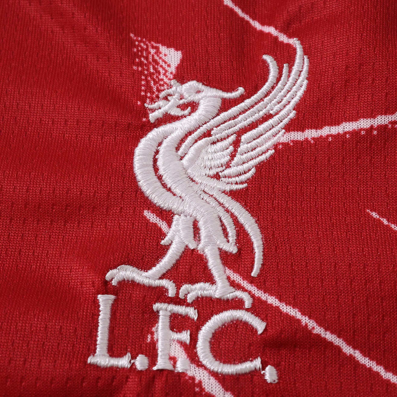 Liverpool Home 26/27 Kids Suit