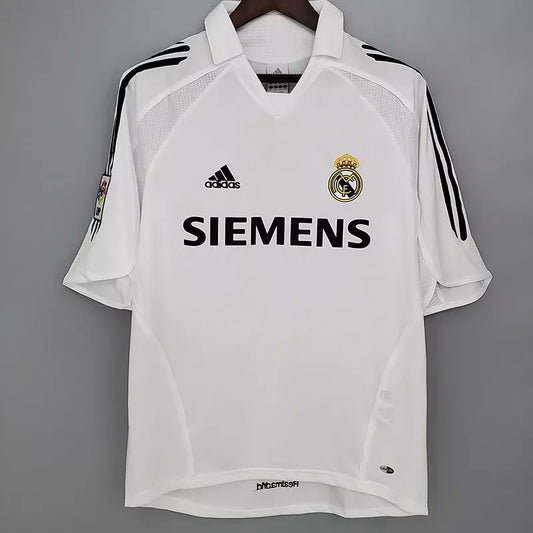 Real Madrid 2005/06 Retro Kit