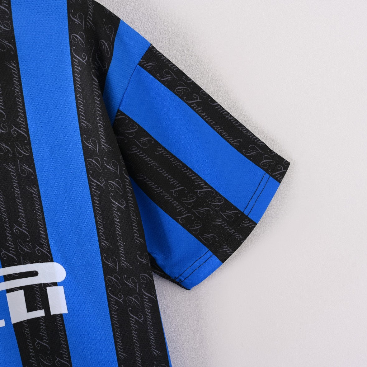 Inter Milan 97/98 Home Retro kit