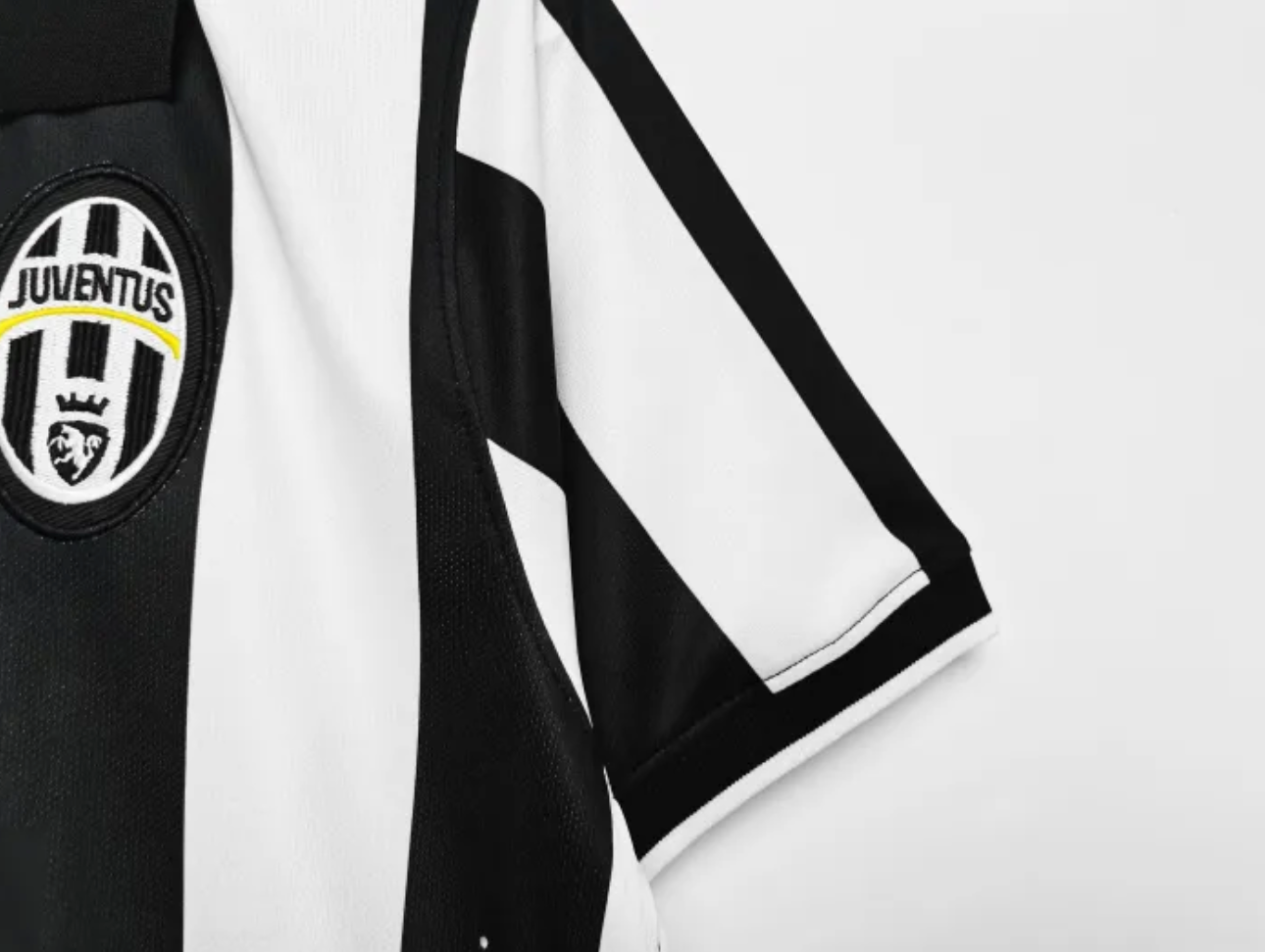 Juventus Home Retro Jersey 2014/15